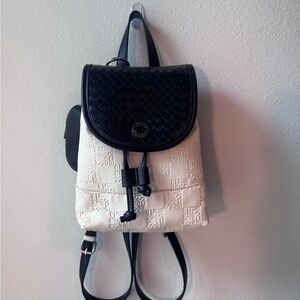 Steve Madden Black & White Woven Backpack - 2024